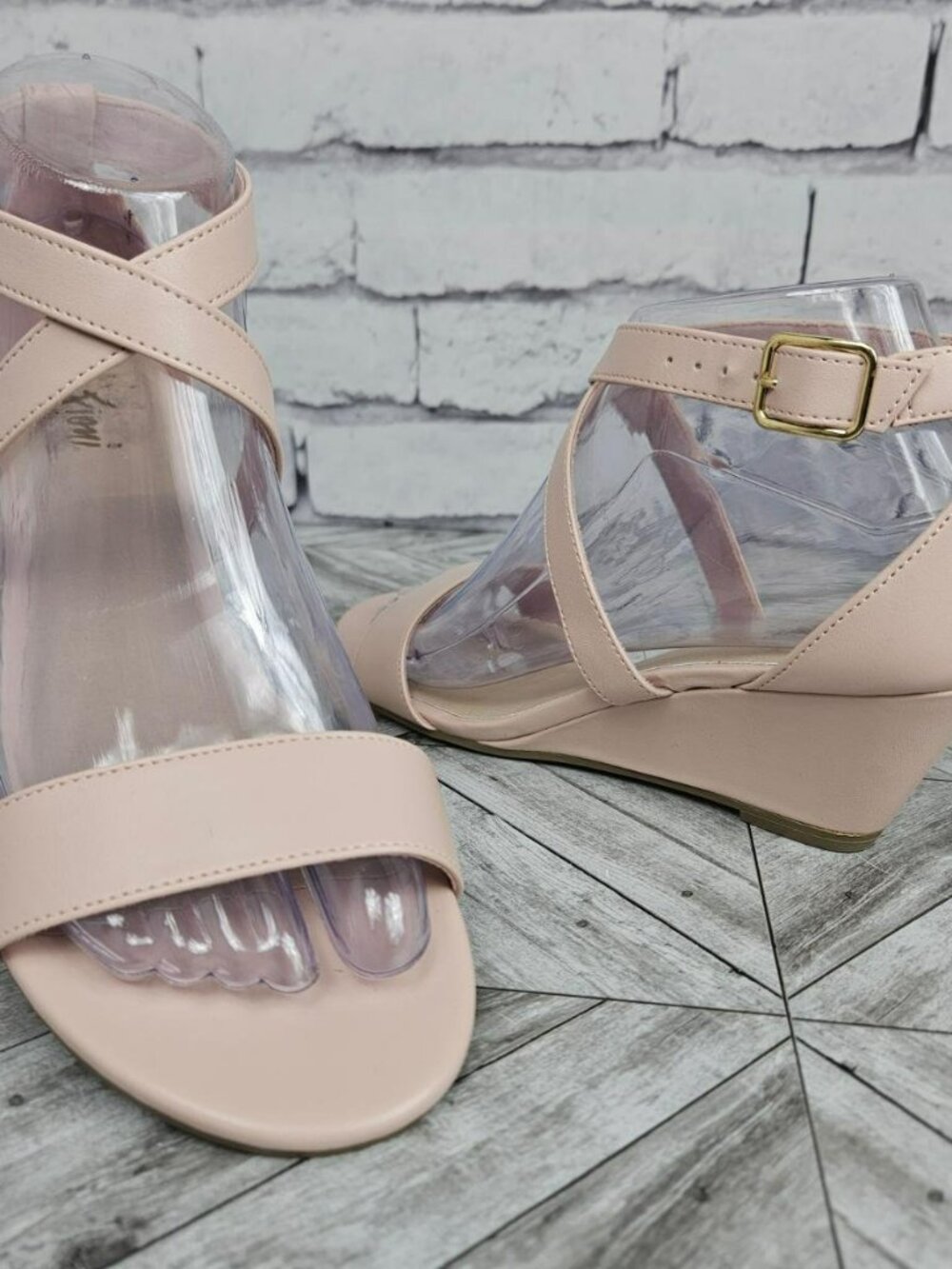 Fioni Women's Blush Pink Wedge Sandals Size 6.5 W Ankle Strap NWT Spring Summer